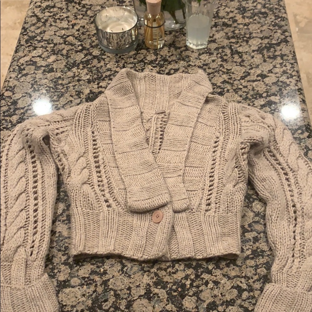 halogen Grey Beige size M crop sweater